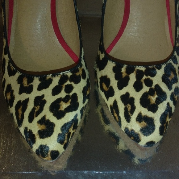 Leopard print 3 in horsehair material 7 1/2 in dress shoes - Picture 1 of 7